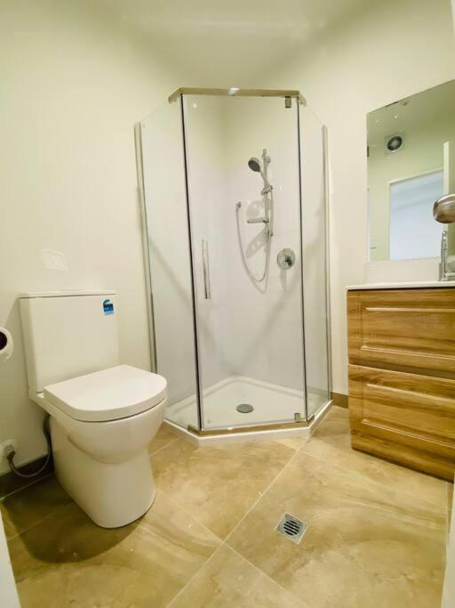 Otahuhu Town Centre Brand New Apartment 8B Auckland Kültér fotó