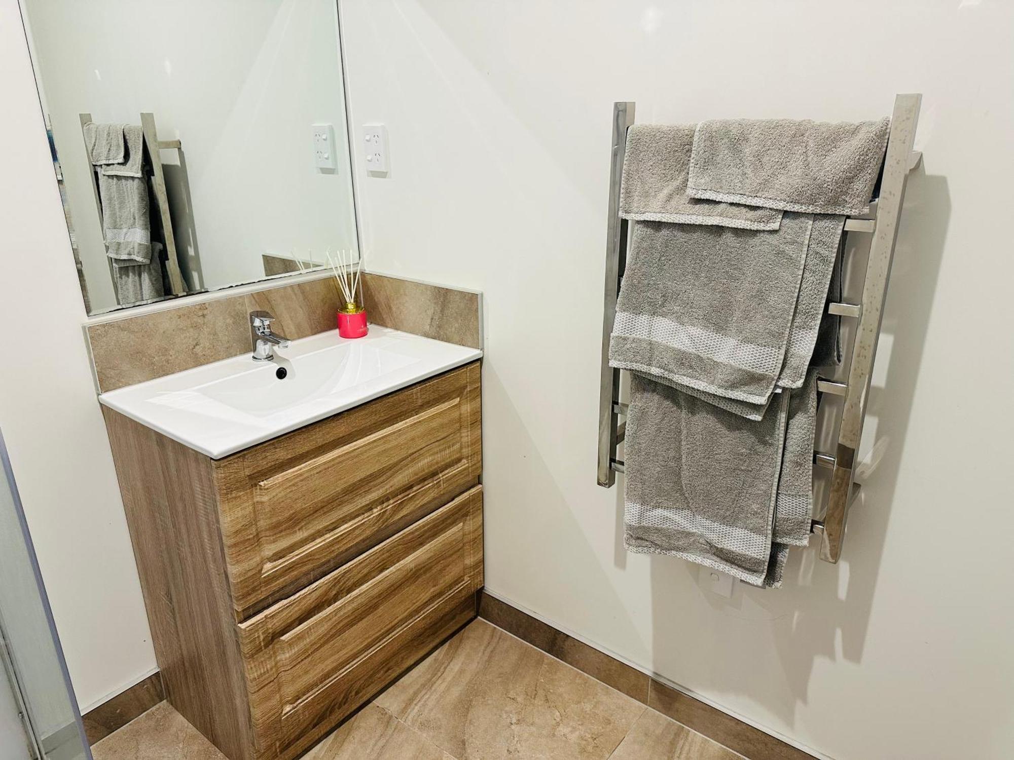 Otahuhu Town Centre Brand New Apartment 8B Auckland Kültér fotó